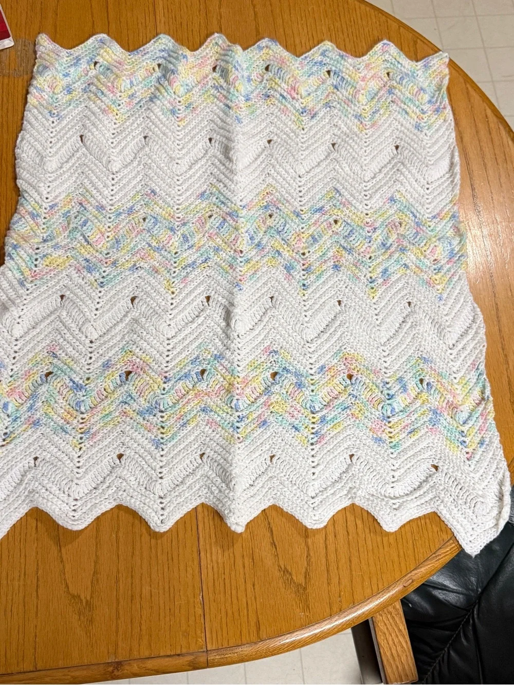 Vintage Hand Crochet Baby Blanket White Pastel Variegated Chevron Ripple Afghan